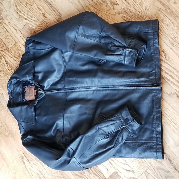 (M) Canada Sportswear Genuine 100% Leather Shell Moto Biker Satin Quilted Lined - Picture 1 of 11